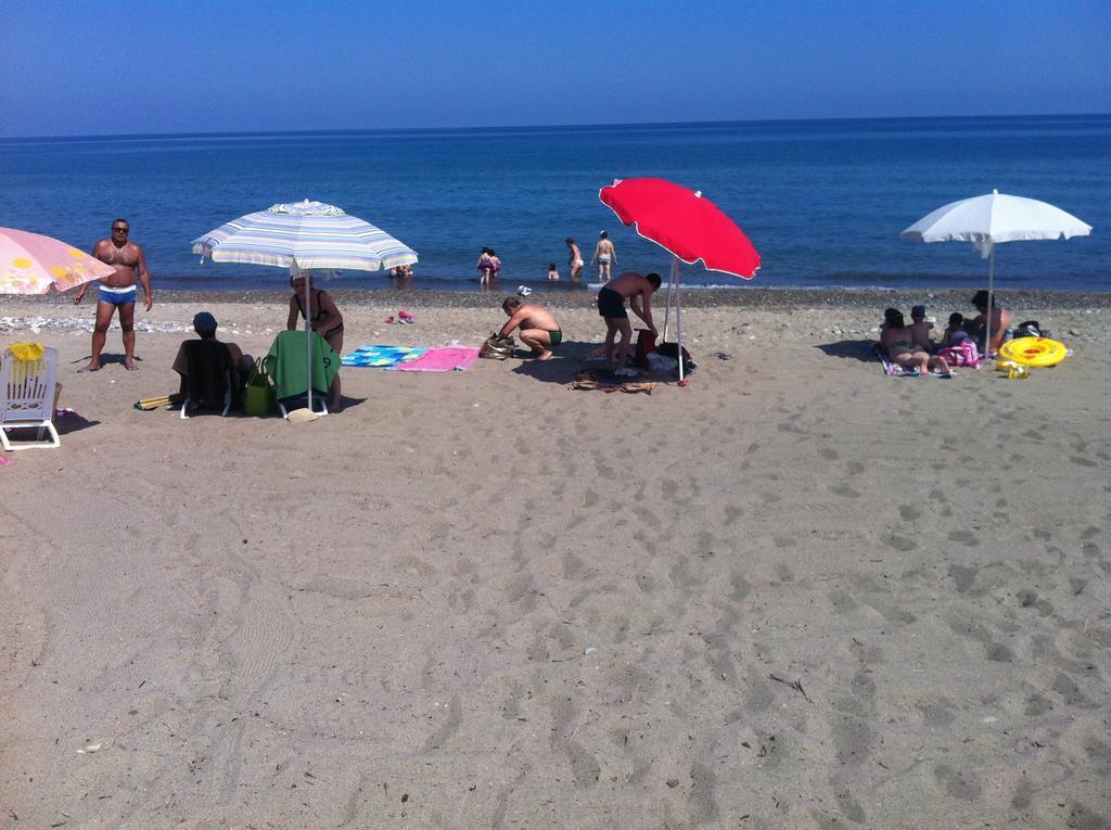 קמפופליצ'ה די רוצ'לה Paradise Beach Camera Mansardata Vicino Cefalu Piscina Aperta חדר תמונה